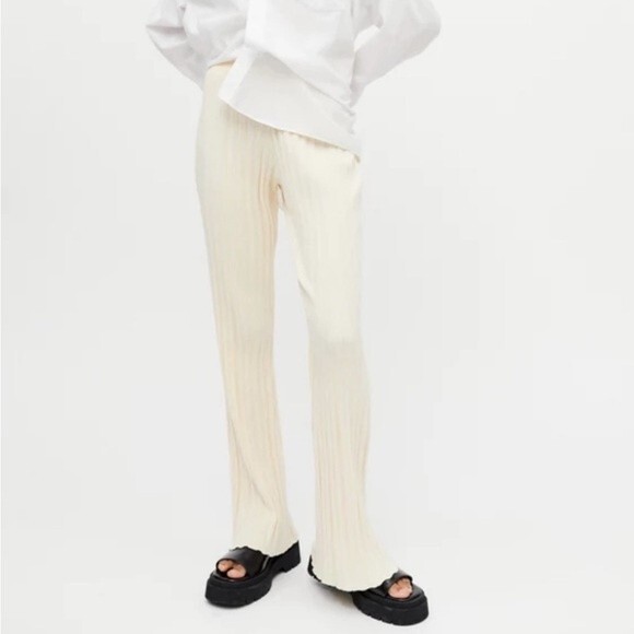 Urban Outfitters Pants - NWT Urban Outfitters Lioness Donna Flare Pants Cream Size XXXL